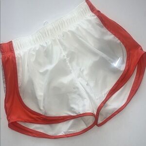 NWT Women’s Nike Temp Dri-Fit Mid Rise Running Shorts